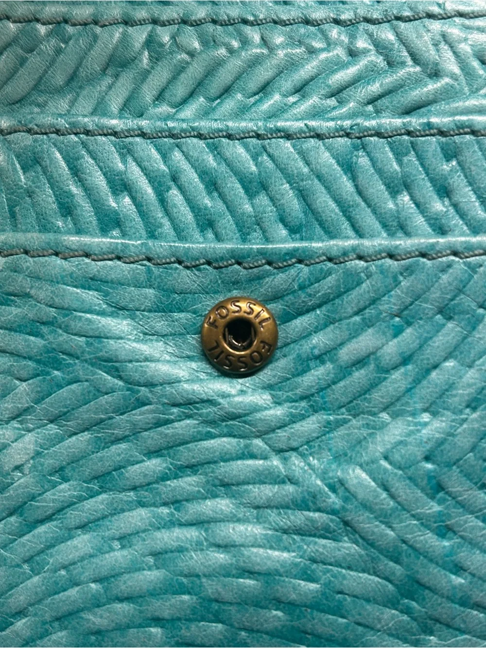 Fossil center tan